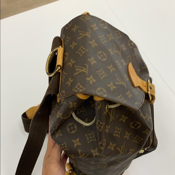 Louis Vuitton Monogram Montsouris GM M51135 - Picture 5 of 8